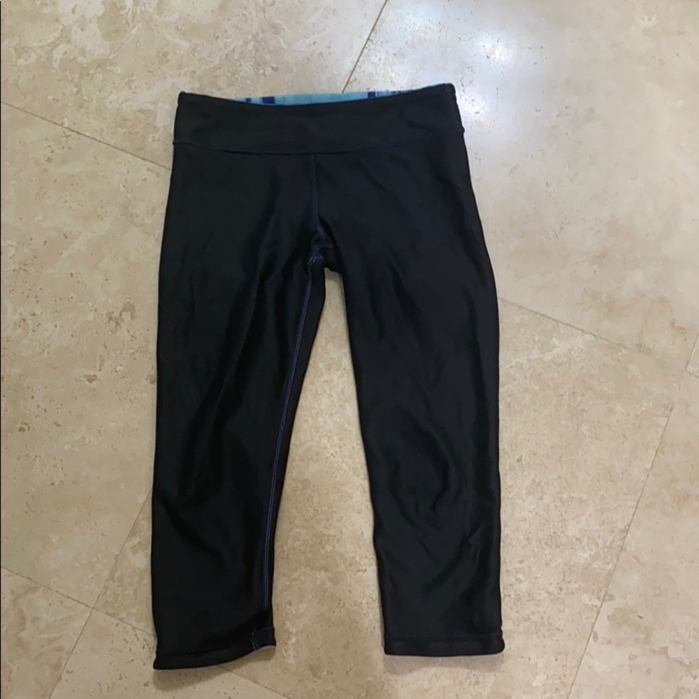 reversible mid waisted leggings